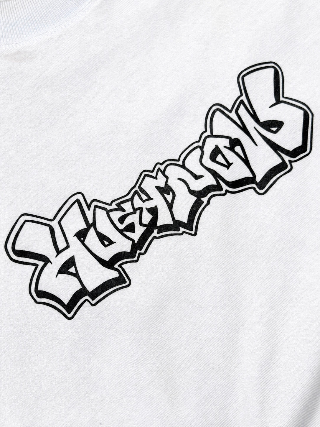 GRAFITTI TEE